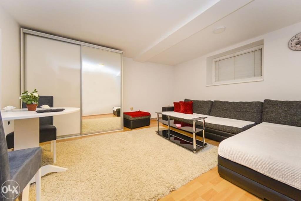 Apartment In Сараєво Екстер'єр фото